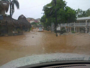 Inondations Las Terrenas Samedi 10 Novembre 2012 02